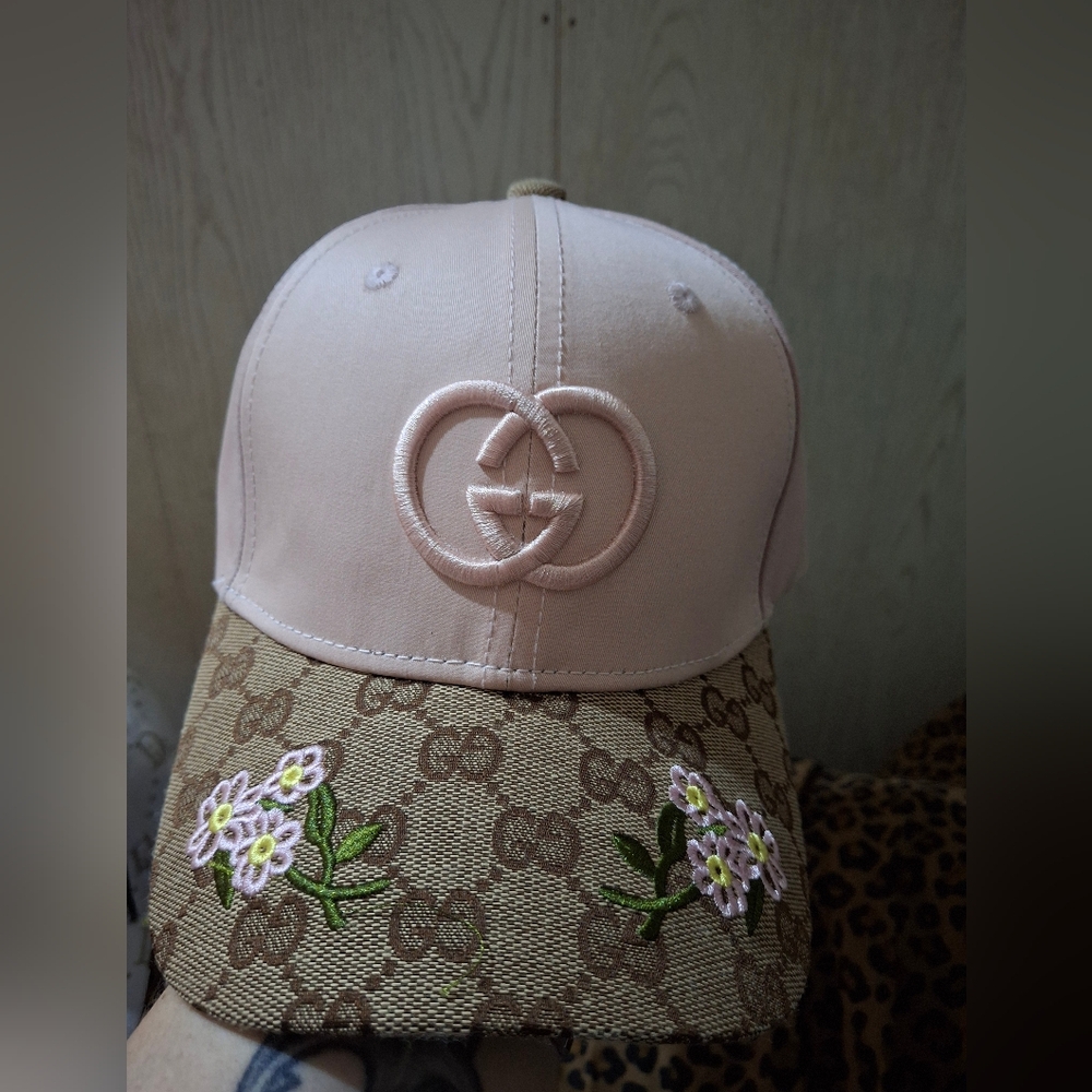 Gucci Blush Pink and Tan Floral Baseball Cap Embroidered